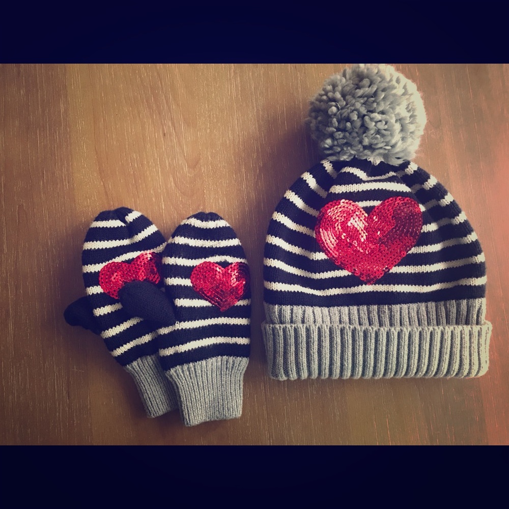 GAP Kids hat and mittens